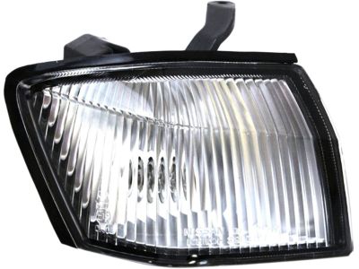 Nissan 26170-81F25 Lamp Assembly-Clearance, RH