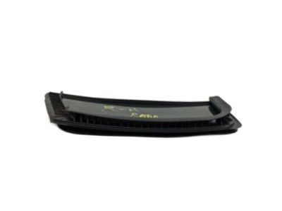 Nissan 82262-ZL40B Glass-Rear Door Corner, RH