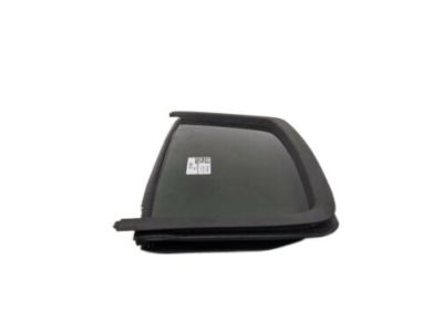 Nissan 82262-ZL40B Glass-Rear Door Corner, RH