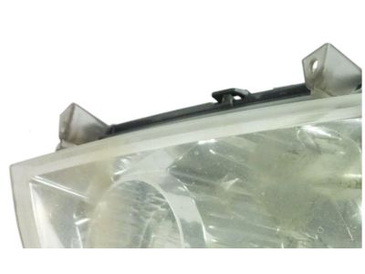 Nissan 26010-ZC30A Passenger Side Headlight Assembly