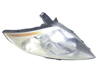 Nissan 26060-CD026 Driver Side Headlight Assembly