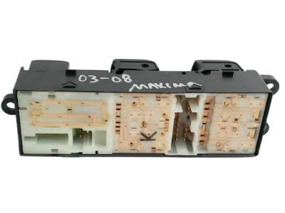 Nissan 25401-6Y300 Switch Assy-Power Window, Main