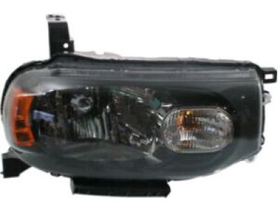 Nissan 26010-1FC0B Passenger Side Headlight Assembly