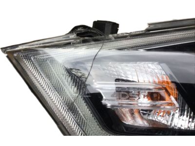 Nissan 26060-4RF4B Driver Side Headlight Assembly