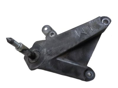 Nissan 11253-EL20A Front Engine Mounting Bracket, Driver Side