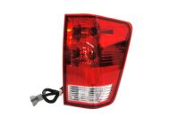 OEM 2014 Nissan Titan Lamp Re Combination R - 26550-ZH226