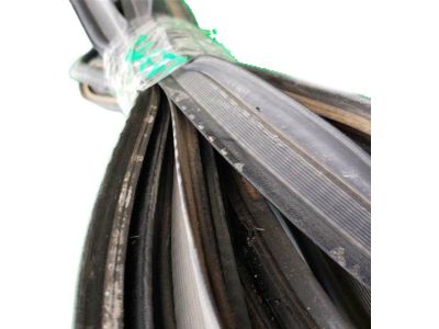 Toyota 62312-35020-E0 Surround Weatherstrip