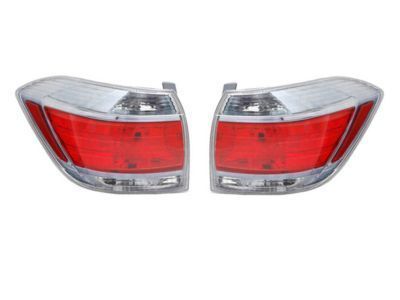 Toyota 81561-48270 Combo Lamp Assembly
