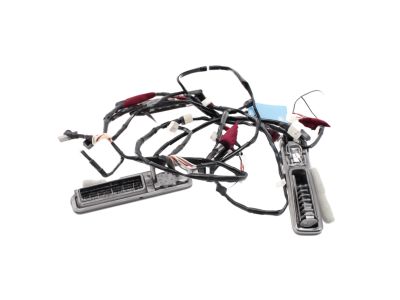 Toyota 81360-0E020-B0 Courtesy Lamp