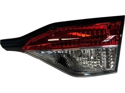 Toyota 81580-02B60 Back Up Lamp Assembly