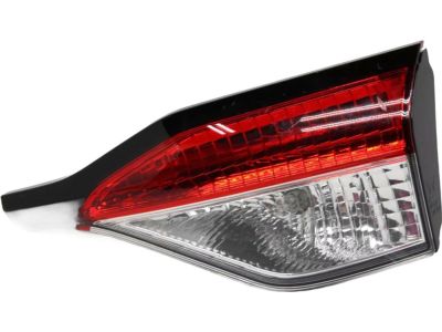 Toyota 81580-02B60 Back Up Lamp Assembly