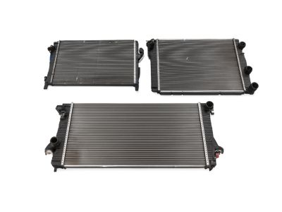 Toyota 16410-AZ009 Radiator Assembly