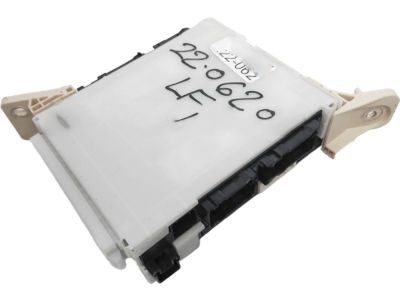 Toyota 82730-04072 Fuse Box