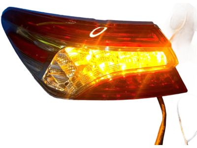 Toyota 81560-06850 Tail Lamp Assembly