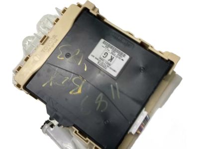 Toyota 82730-12X91 Junction Block