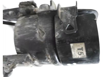 Toyota 12371-F0080 Rear Mount