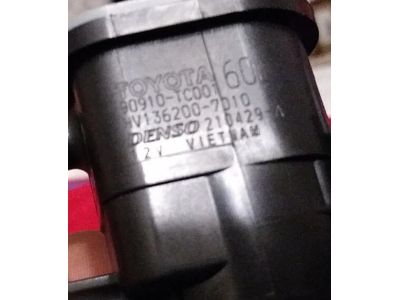 Toyota 25860-0H090 Vacuum Valve