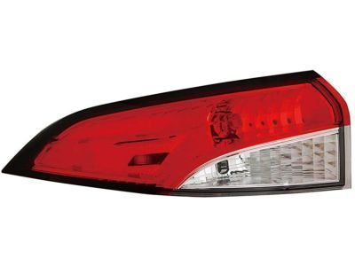 Toyota 81561-12D10 Combo Lamp