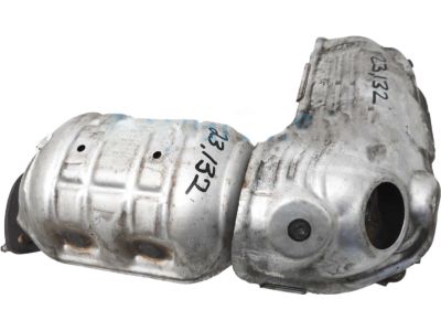 Toyota 17150-0P220 Exhaust Manifold