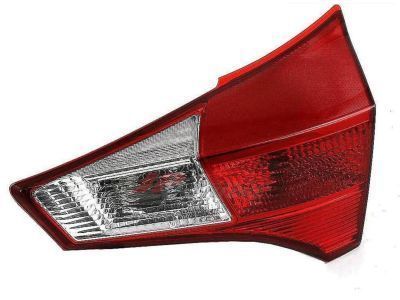 Toyota 81580-0R010 Back Up Lamp Assembly