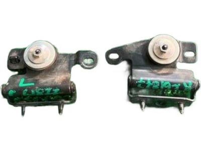 Toyota 68820-35020 Hinge