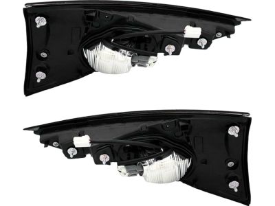 Toyota 81580-08090 Back Up Lamp Assembly