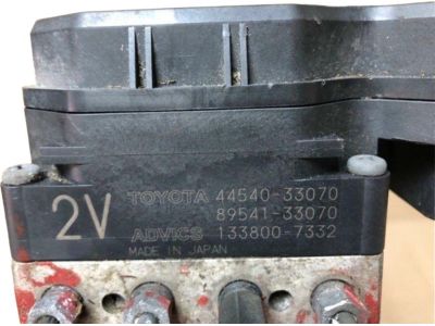 Toyota 44050-33110 Actuator