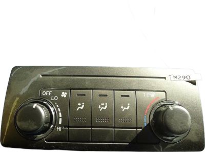 Toyota 55900-0E290 Heater & AC Control