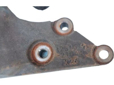 Toyota 12315-21044 Side Mount Bracket