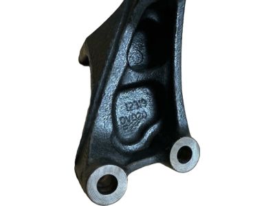 Toyota 12319-0V020 Side Bracket