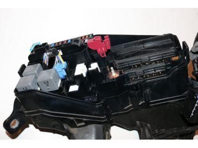 Toyota 82720-33201 Junction Block