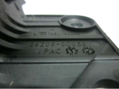 Toyota 69206-0C050 Handle, Inside