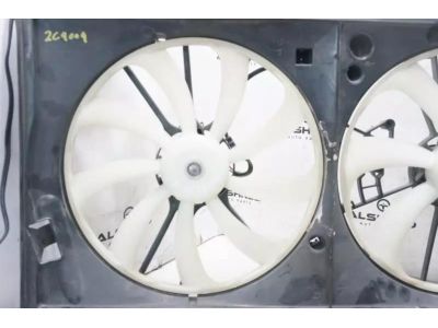 Toyota 16711-0V100 Fan Shroud