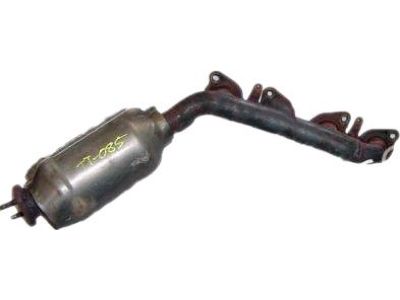 Toyota 17101-0P010 Manifold, Intake