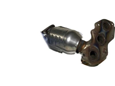 Toyota 17140-0P220 Exhaust Manifold