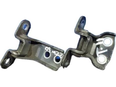 Toyota 68710-33020 Upper Hinge