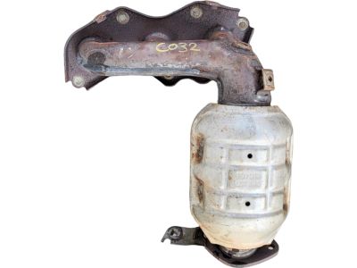 Toyota 17140-0P240 Exhaust Manifold