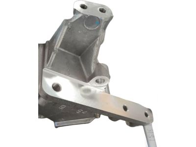 Toyota 12315-0P031 Front Bracket