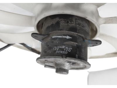 Toyota 16363-0P330 Fan Motor