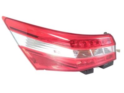 Toyota 81560-07081 Tail Lamp Assembly