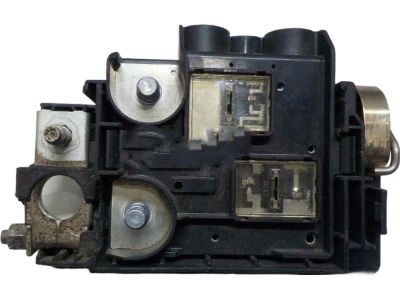 Toyota 82620-F4010 Fuse Holder