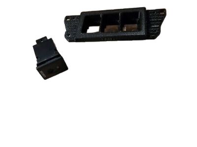 Toyota PT398-00070-CM Xb Common Status MTR