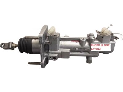Toyota 47025-47030 Master Cylinder