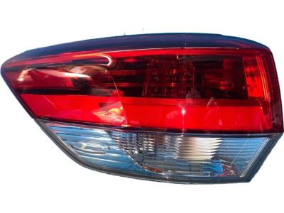Toyota 81560-0E250 Combo Lamp Assembly