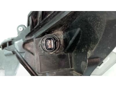 Toyota 81110-0R140 Passenger Side Headlight Assembly