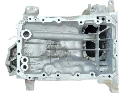 Toyota 12101-0P020 Upper Oil Pan