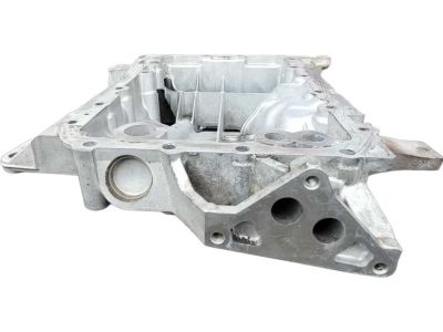 Toyota 12101-0P020 Upper Oil Pan