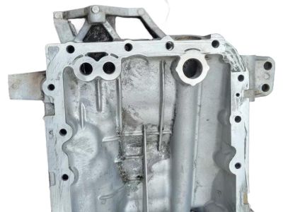 Toyota 12101-0P020 Upper Oil Pan