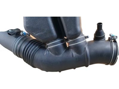 Toyota 17705-31381 Upper Cover