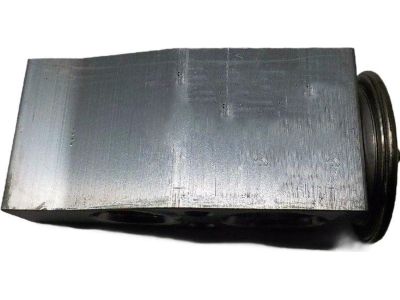 Toyota 88515-0E110 Expansion Valve